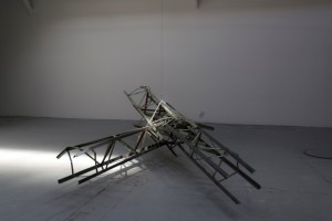 Clément Laigle, Prototyp (model), 2014. Acier usagé, dimensions variables.  © Clément Laigle. Courtesy the artist and galerie Gourvennec Ogor, Marseille